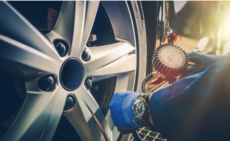 4 Signs Your Car Needs New Tires - Chaparral Ford